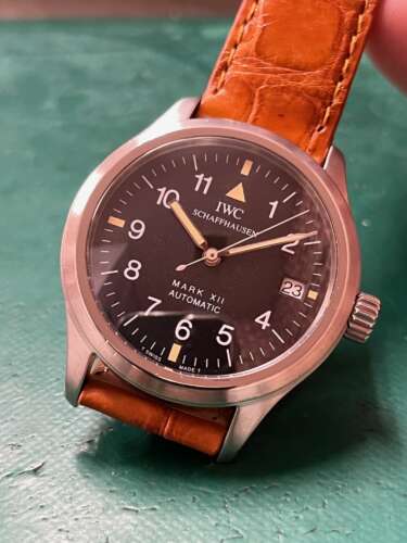 IWCマーク12　Ref.324101　インデックス、針蓄光再生、ケース仕上げしました
